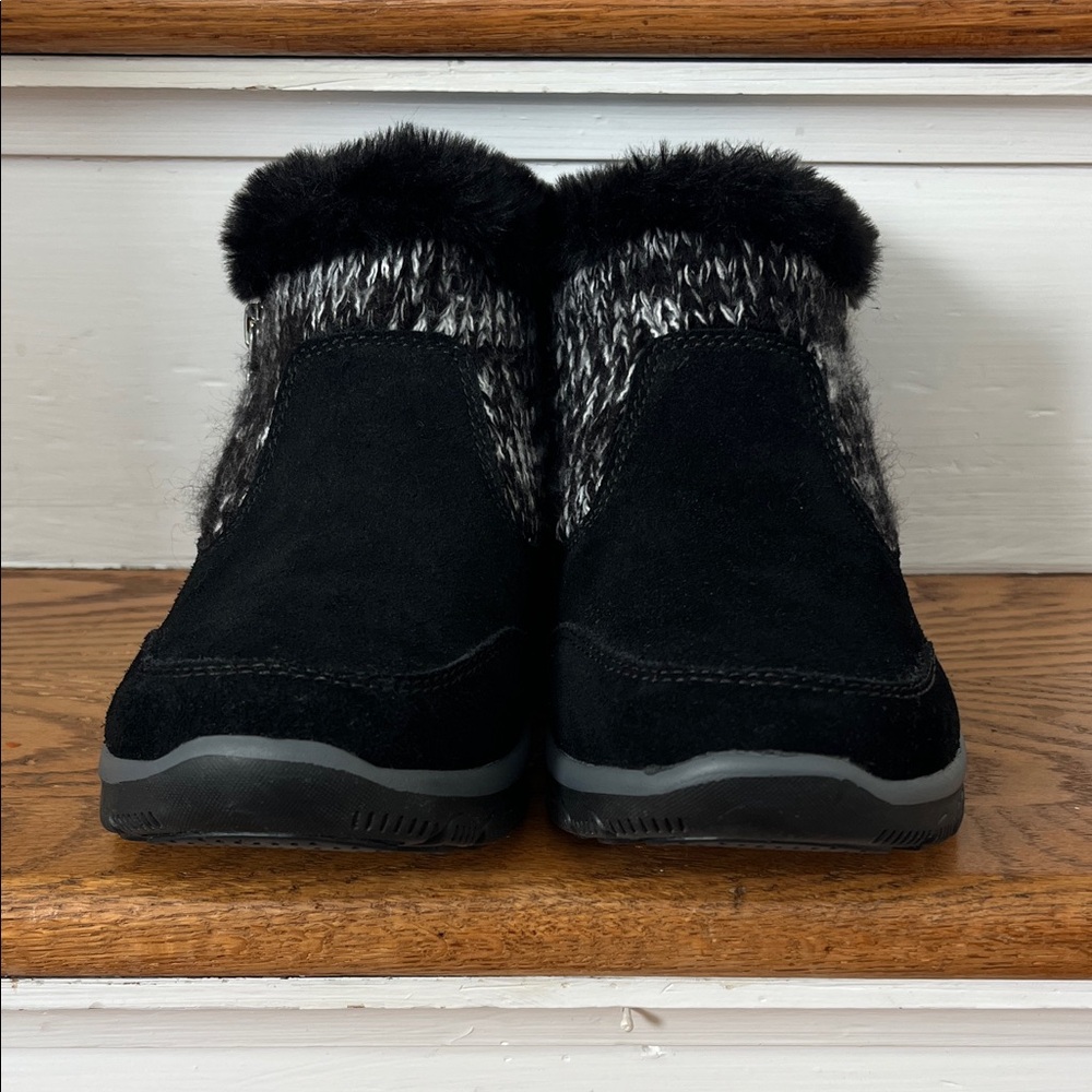 Skechers Black and Gray Winter Boots - Picture 2 of 8